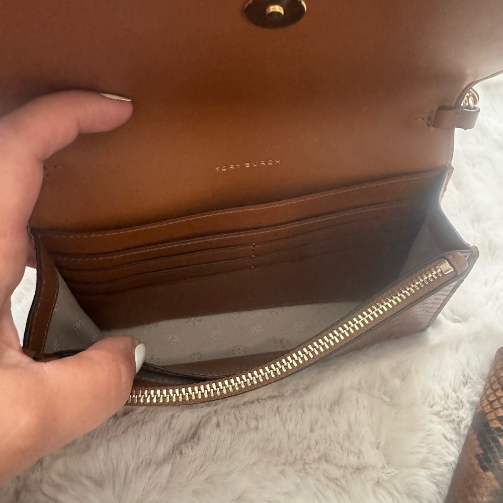 Authentic Tory Burch Brown Exotic Crossbody Bag - Picture 3 of 6